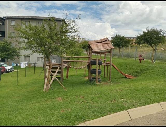 2 BEDROOM APARTMENT FOR SALE IN FLEURHOF